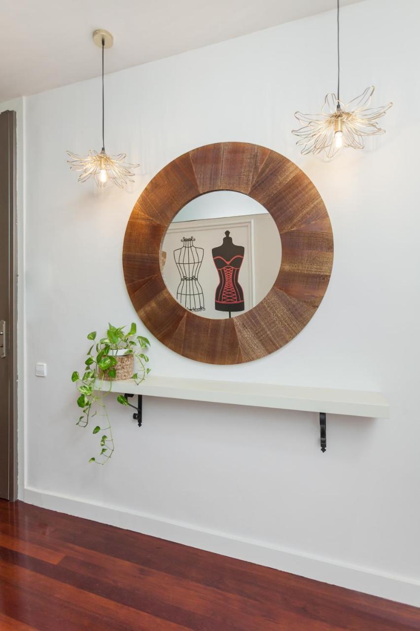 Art House Granvia Apartment บาร์เซโลนา ภายนอก รูปภาพ