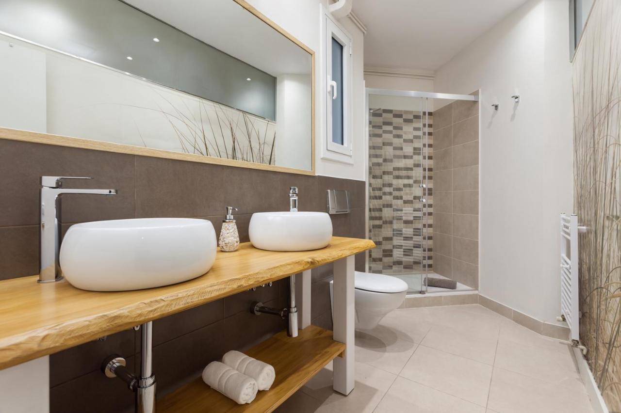 Art House Granvia Apartment บาร์เซโลนา ภายนอก รูปภาพ